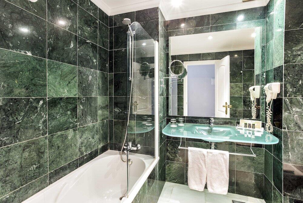 Foto del baño de Hotel Exe Las Adelfas