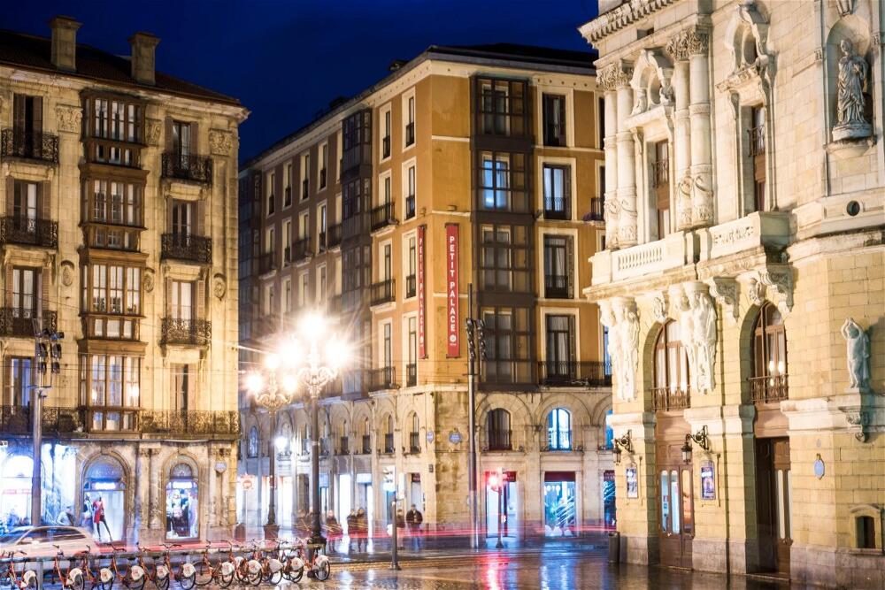 Foto general de Hotel Petit Palace Arana Bilbao