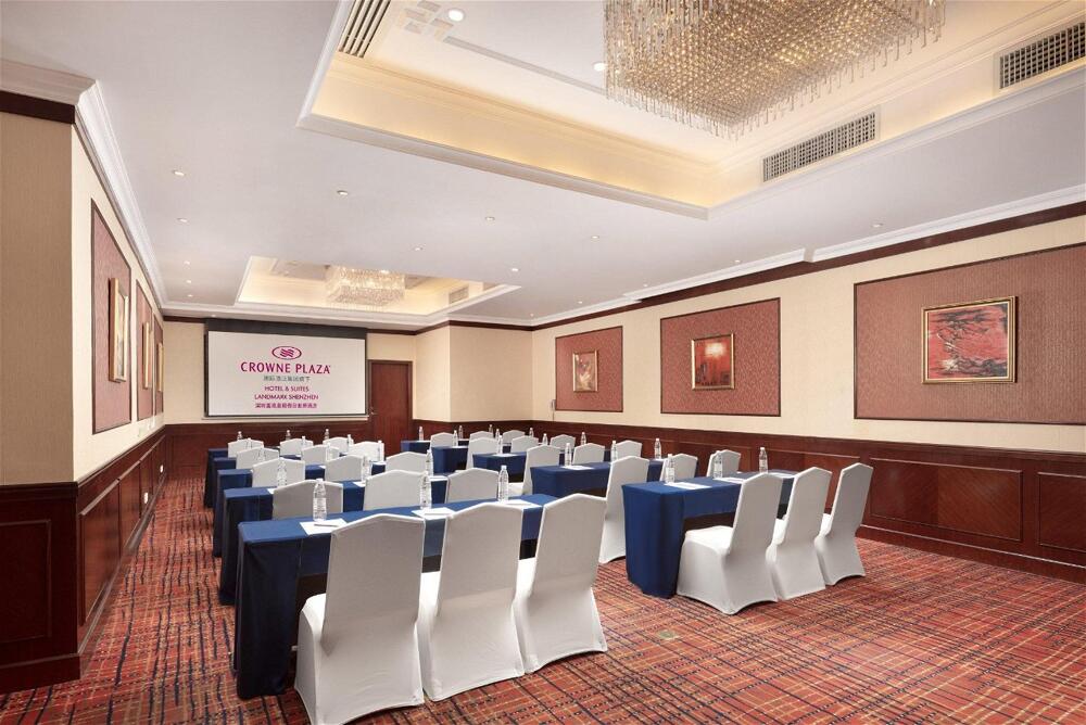 Foto general de Crowne Plaza Hotel &amp;amp; Suites Landmark Shenzhen, an IHG Hotel