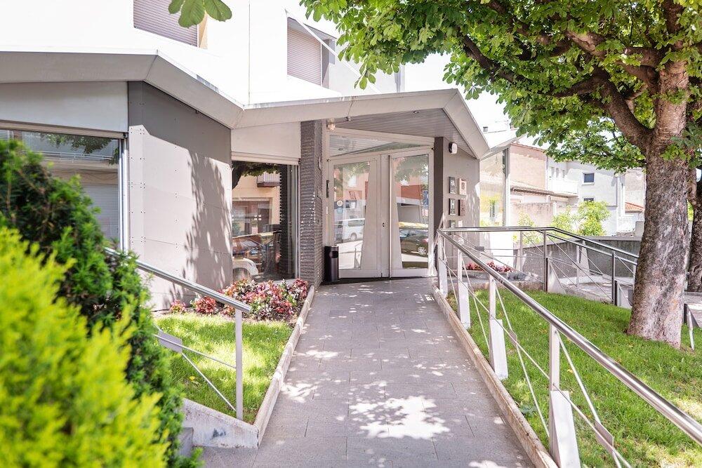 Foto del exterior de Hotel La Perla D&amp;#039;Olot
