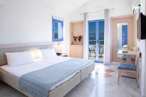 Foto de una habitación de Complejo Porto Galini Seaside Resort &amp;amp; Spa