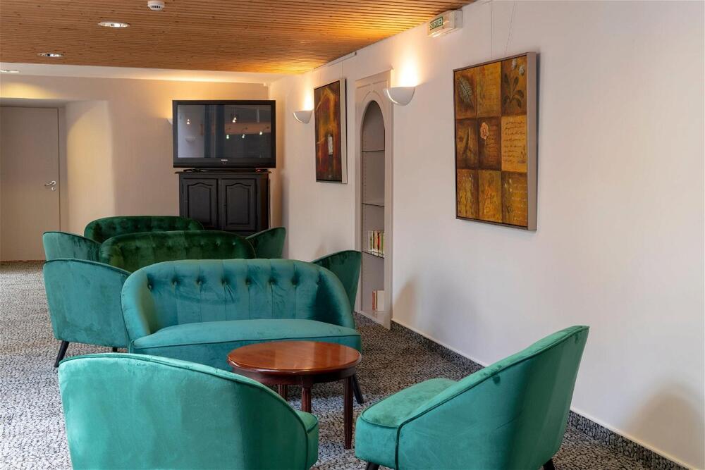 Foto de restauración de Hotel Majestic Alsace - Strasbourg Nord