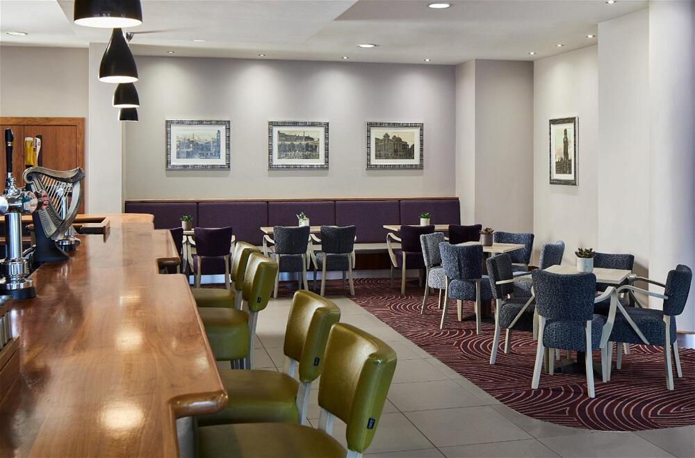 Foto de restauración de Leonardo Hotel Bradford - Formerly Jurys Inn