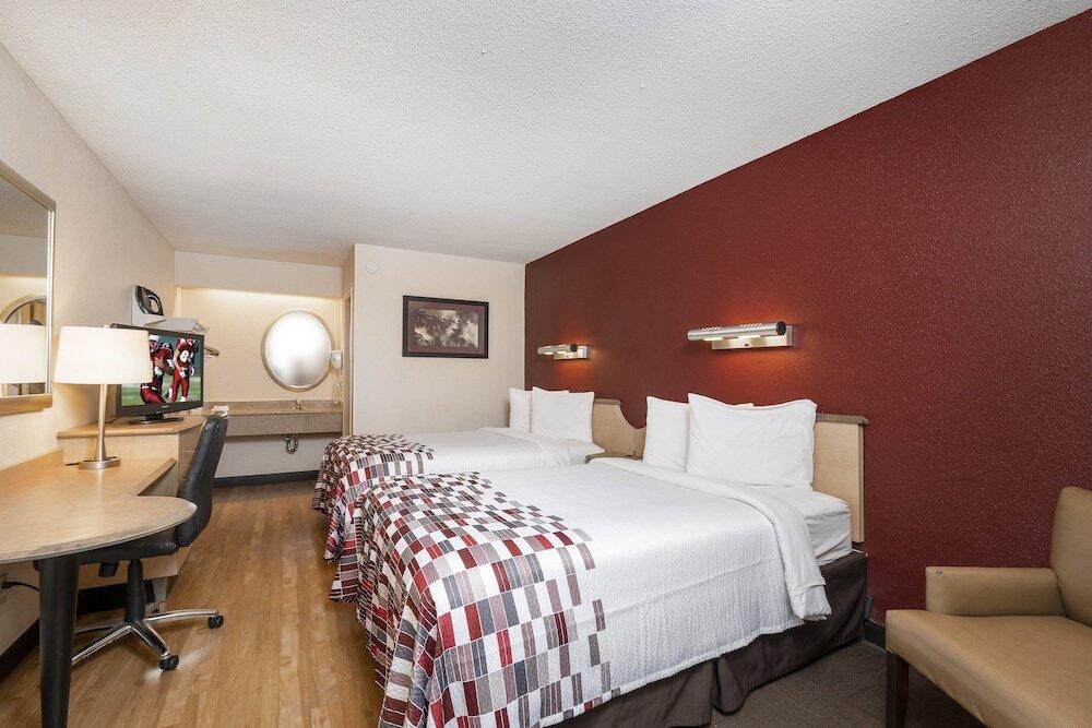 Foto de una habitación de Red Roof Inn Detroit - Dearborn/Greenfield Village