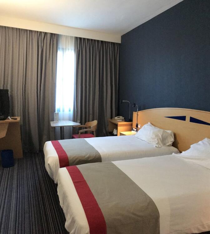 Foto de una habitación de Holiday Inn Express San Sebastian de los Reyes, an IHG Hotel
