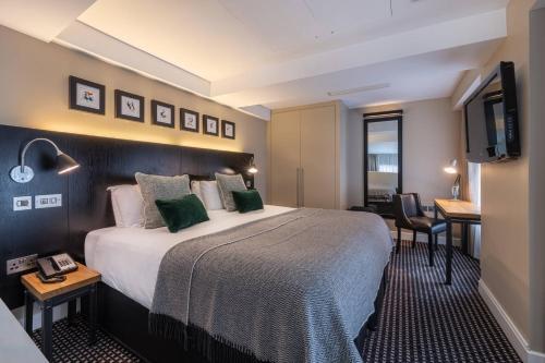 Room – Hotel The Resident Liverpool
