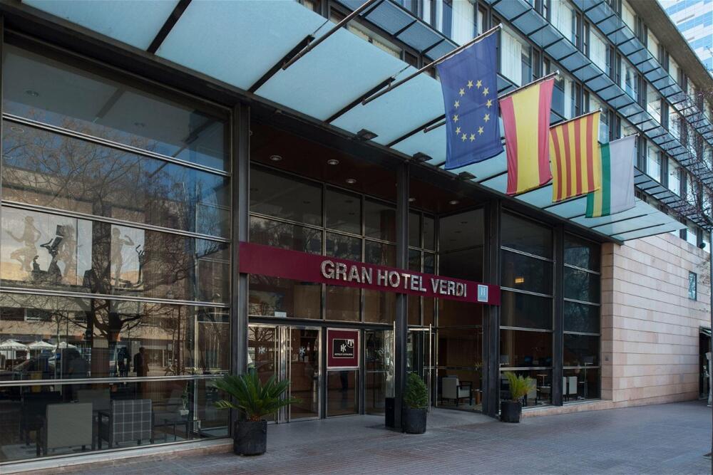 Foto del exterior de Catalonia Gran Hotel Verdi