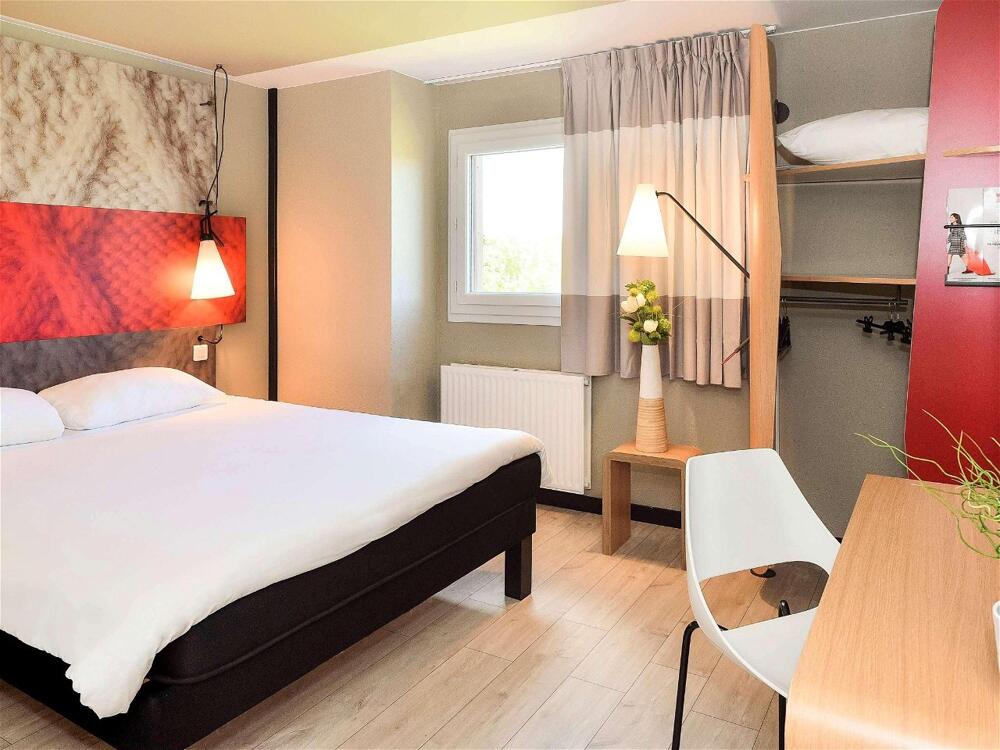 Foto de una habitación de Hotel ibis Beaune La Ferme Aux Vins