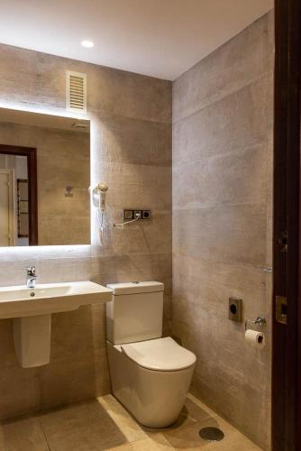 Foto del baño de HOSTAL DOÑA JUANA