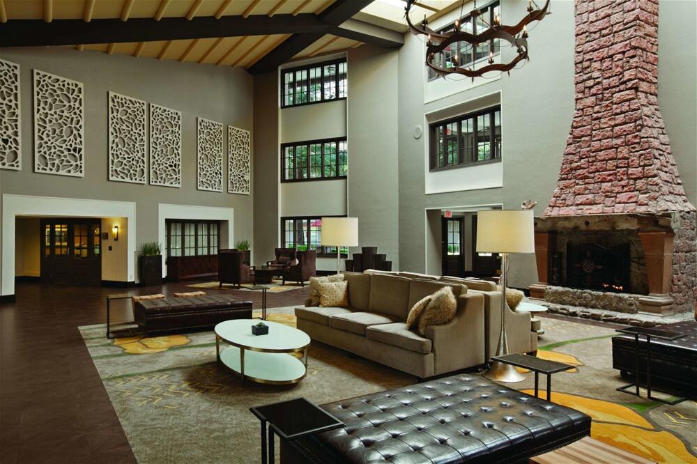 Foto de las zonas nobles de Hotel Embassy Suites by Hilton Napa Valley