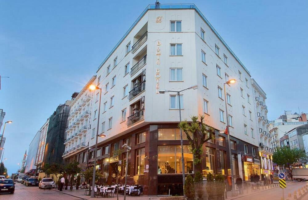 Foto del exterior de Barin Hotel
