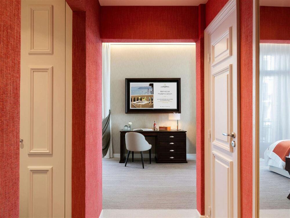 Foto de una habitación de Hôtel Barrière Le Grand Hôtel Dinard