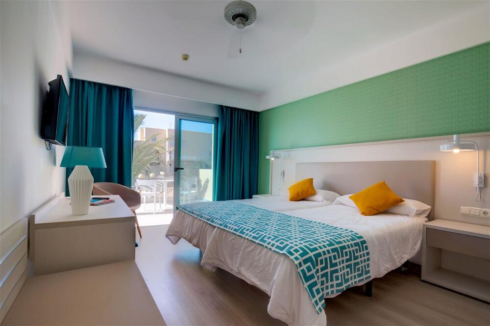 Foto de una habitación de Hotel SBH Maxorata Resort