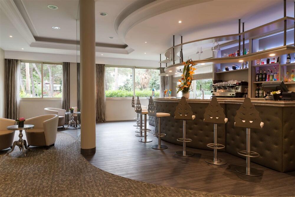 Foto de restauración de The Originals Boutique, Hôtel Les Strélitzias