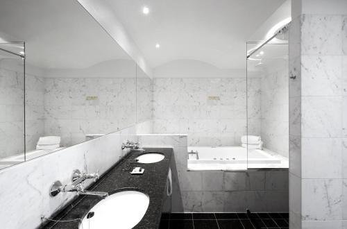 Foto del baño de Hotel Phoenix Copenhagen