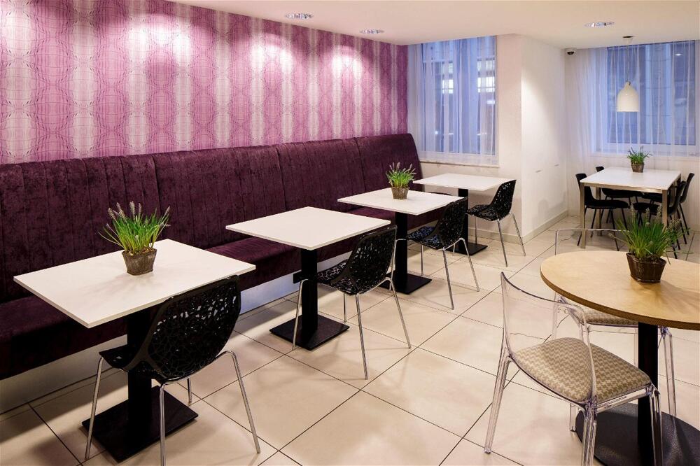 Foto de restauración de Holiday Inn Express Arnhem, an IHG Hotel