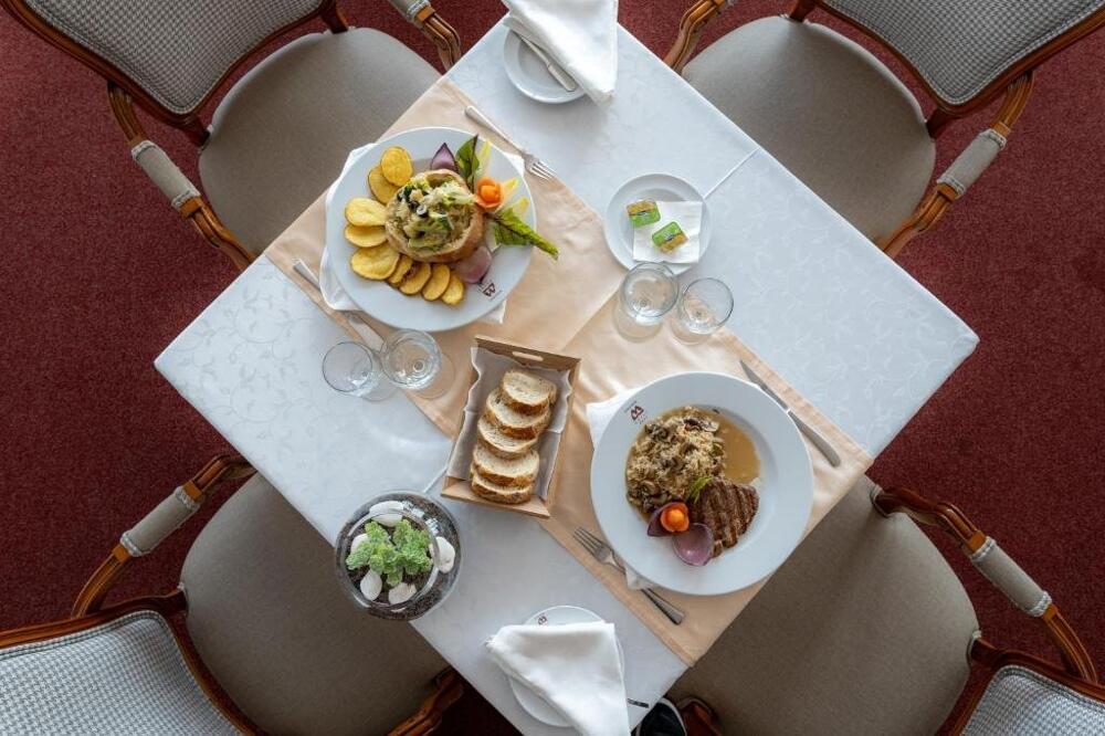 Foto de restauración de Hotel Mira Corgo