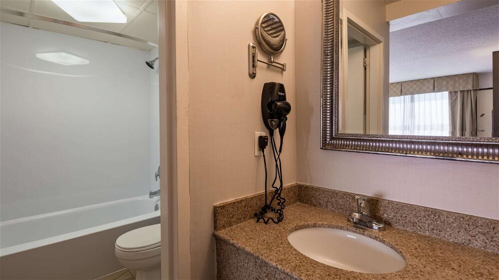 Salle de bains - Hôtel Best Western Mill River Manor