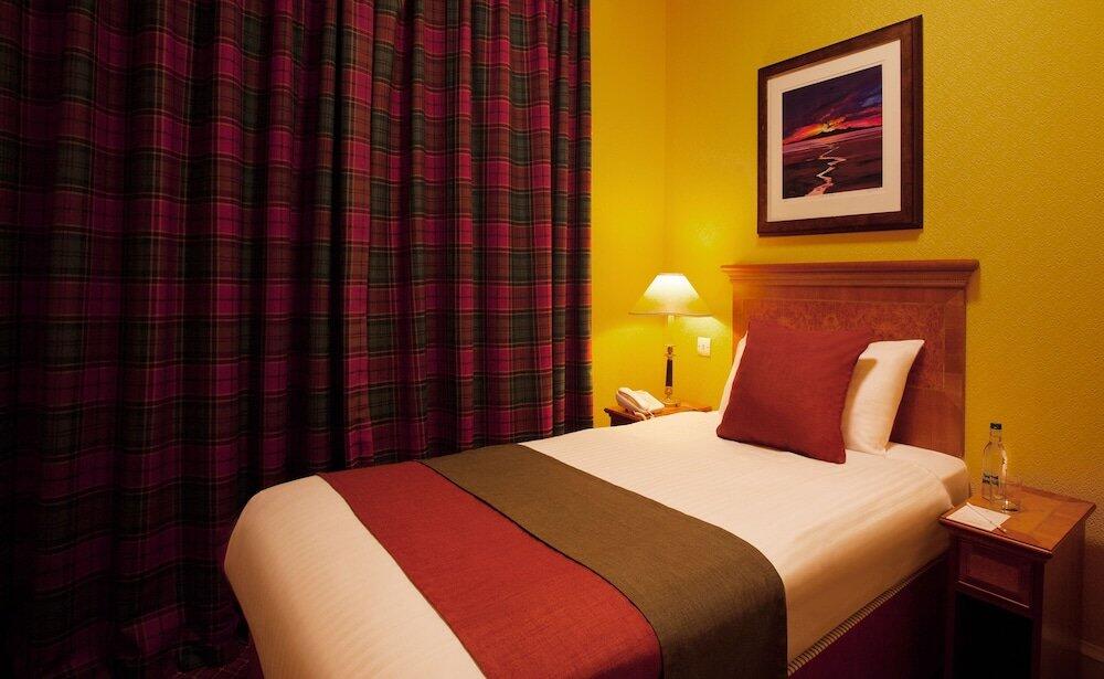 Foto de una habitación de The Royal Highland Hotel