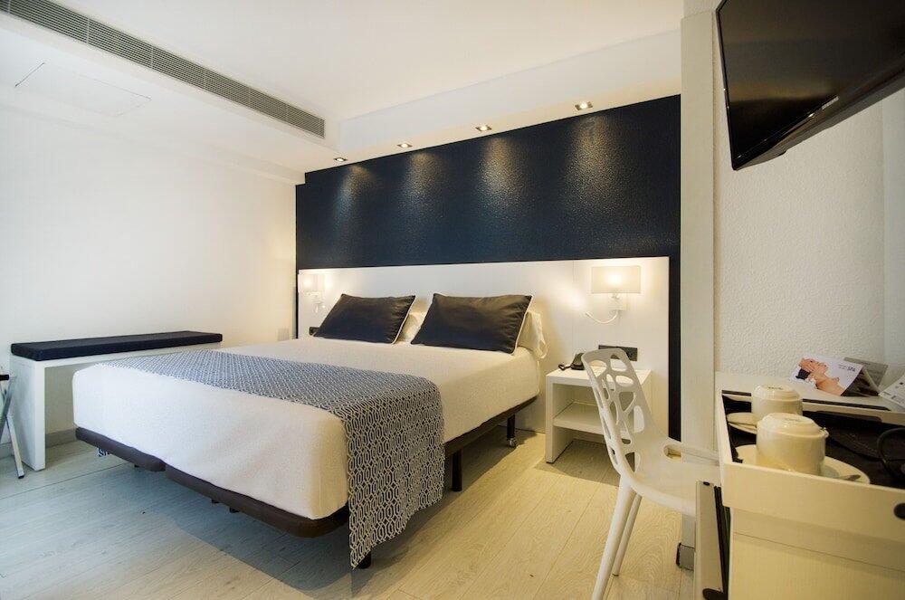 Foto de una habitación de Hotel Catalonia Del Mar - Adults Only