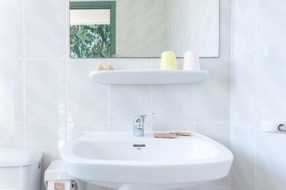Foto del baño de Hotel 4U Miranda