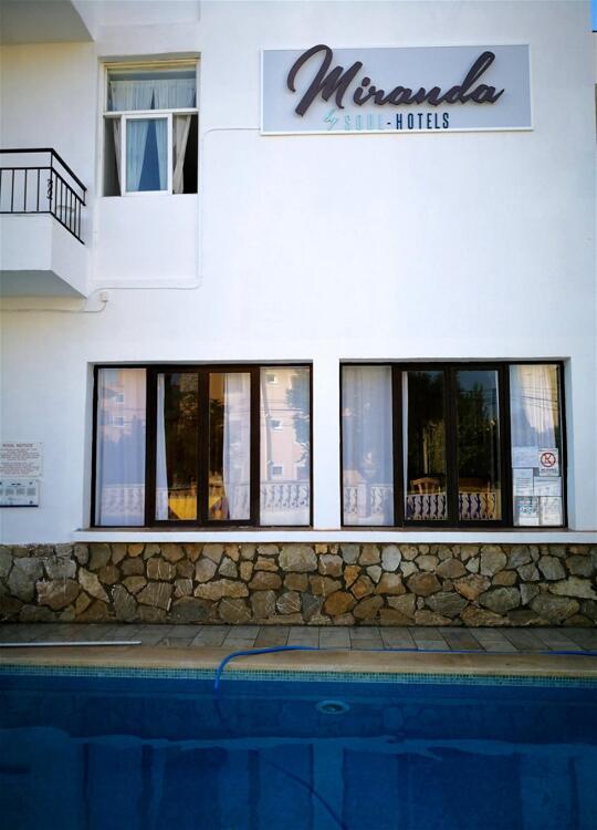Foto general de Hotel 4U Miranda