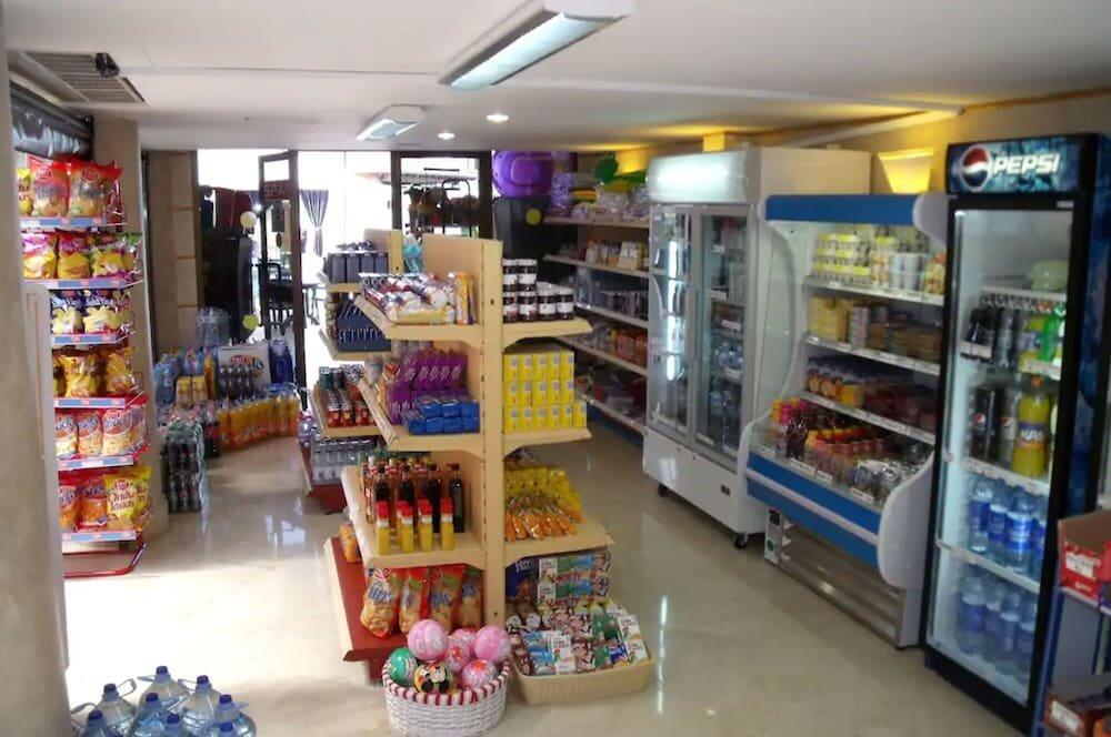 Foto de los servicios de Aparthotel Playas Ca&amp;#039;s Saboners