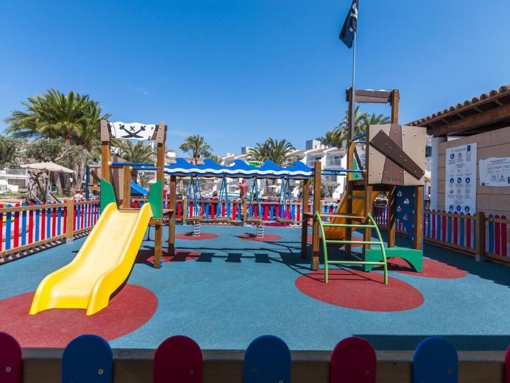 Foto general de Aparthotel Playas Ca&amp;#039;s Saboners