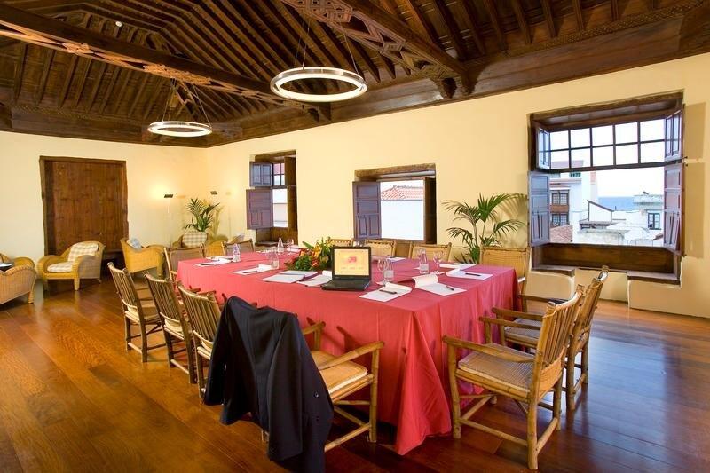 Foto general de Hotel LIVVO La Quinta Roja