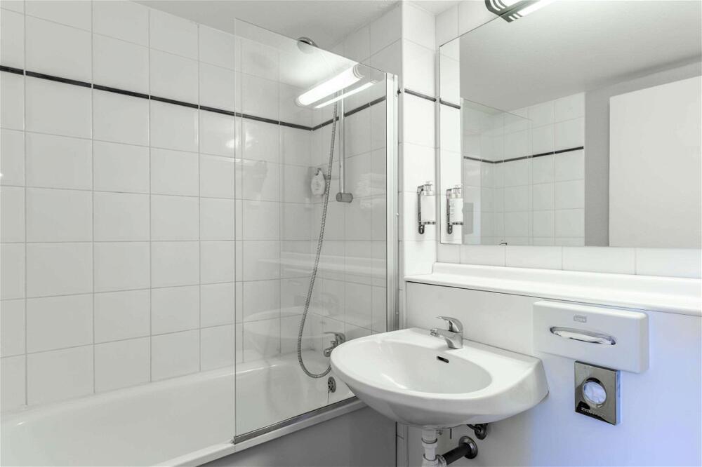 Foto del baño de Comfort Hotel Amiens Nord