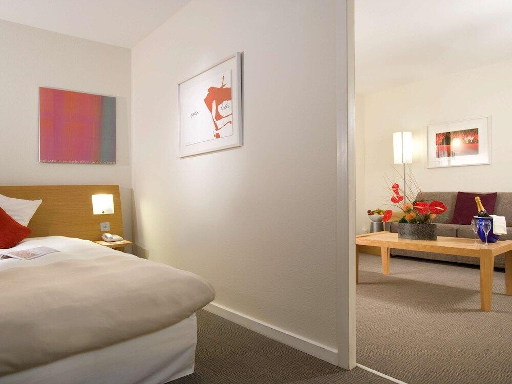 Foto de una habitación de Hotel Novotel Zurich Airport Messe