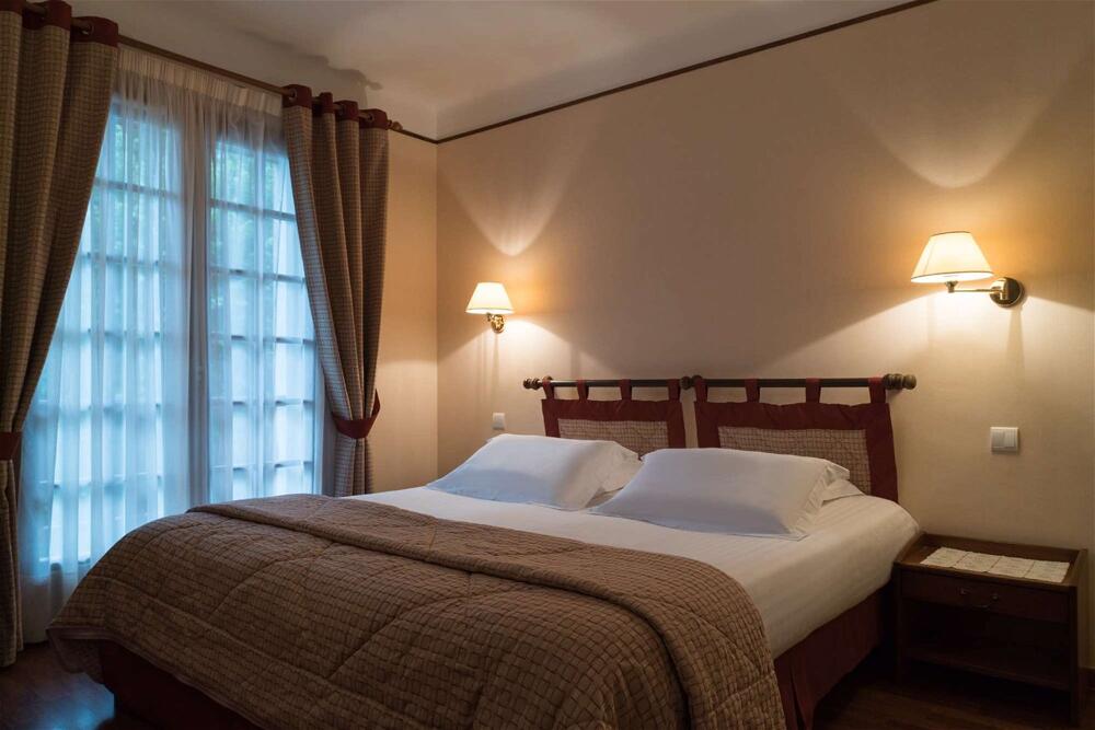 Foto de una habitación de Hôtel Argi-Eder, The Originals Relais (Relais du Silence)