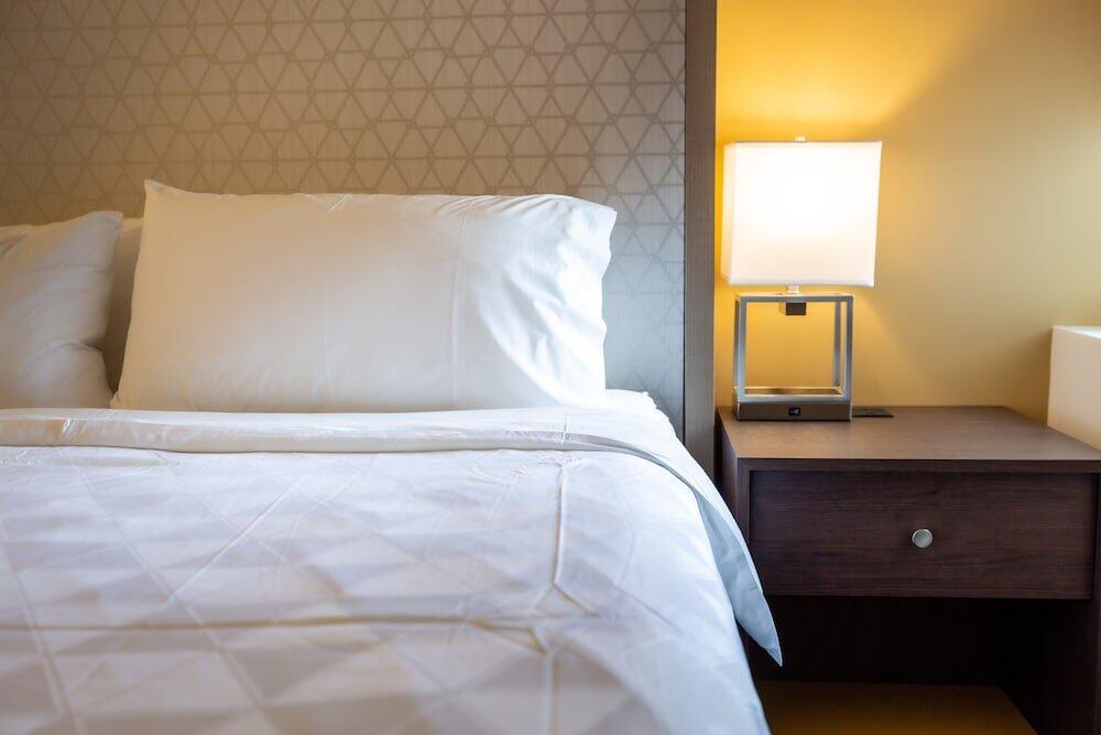 Foto de una habitación de Holiday Inn Toronto Downtown Centre, an IHG Hotel