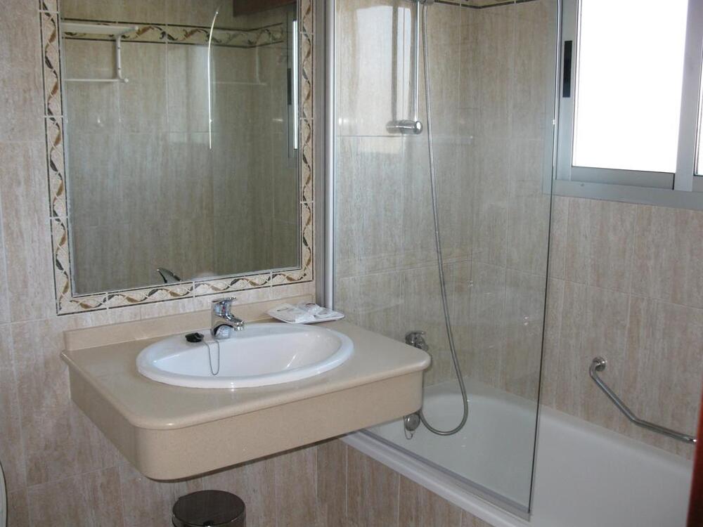 Foto del baño de Hotel Troncoso