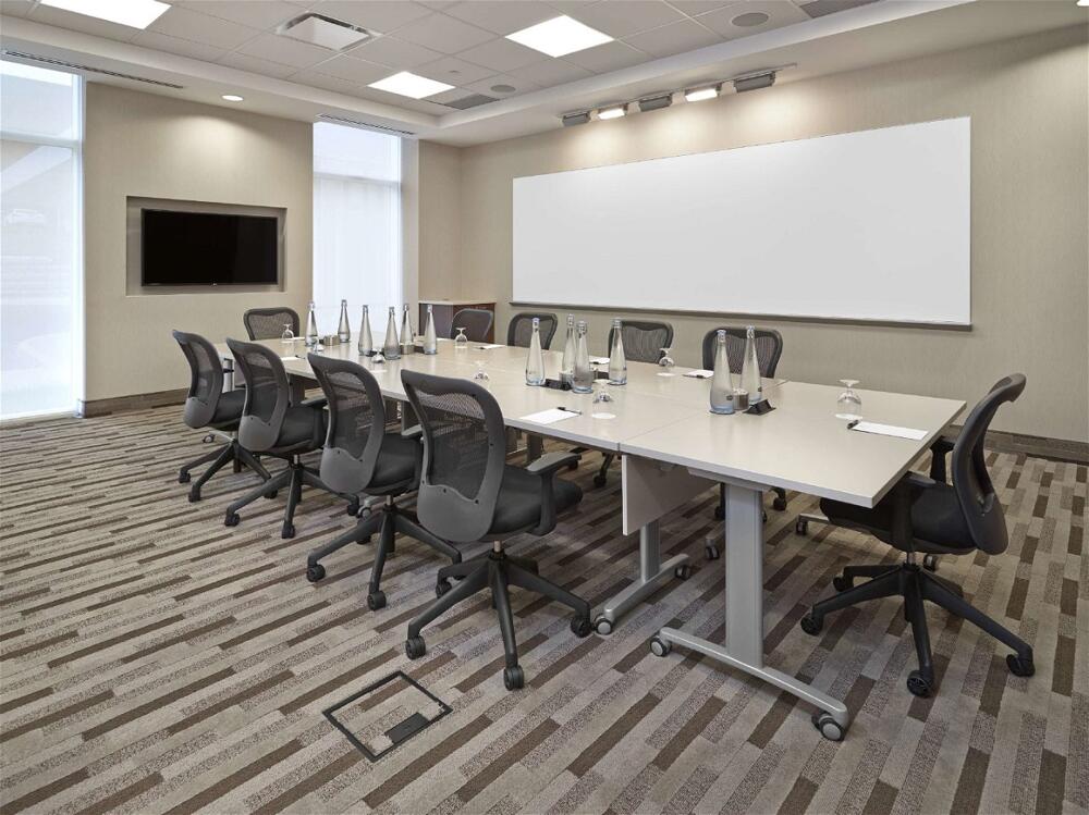 Foto de los servicios de Hotel Homewood Suites by Hilton Halifax-Downtown