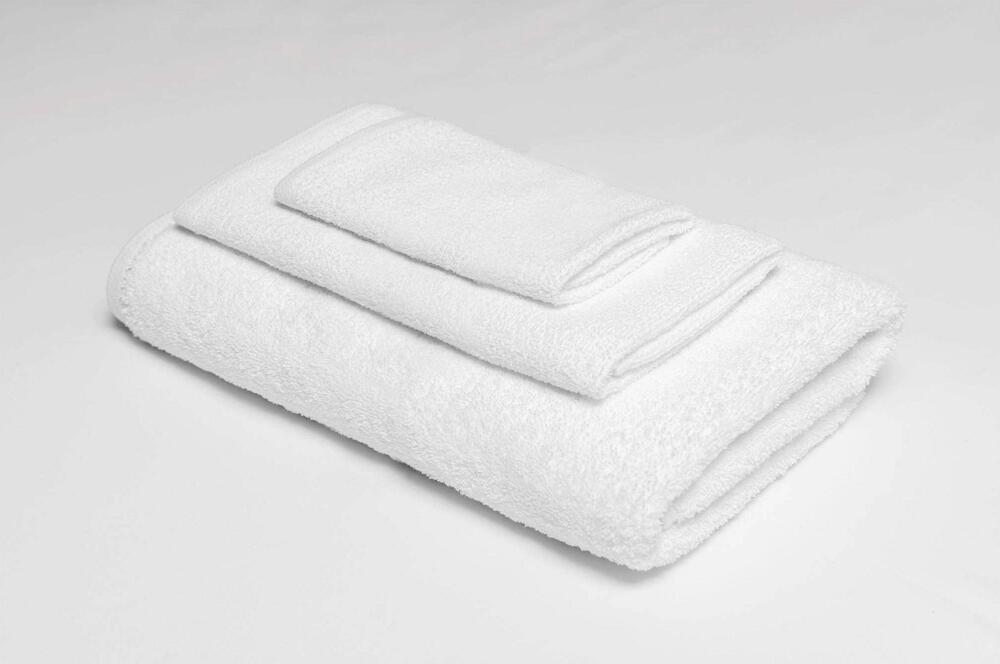Bathroom – Hotel Knights Inn Traverse City