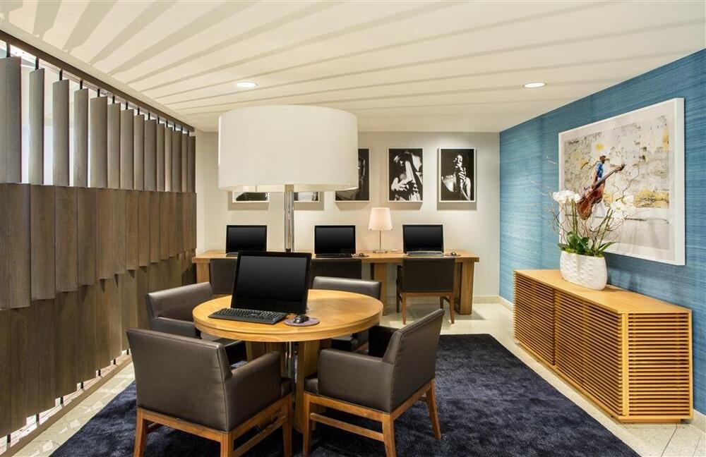 Foto de restauración de Hotel Sheraton Grand Nashville Downtown
