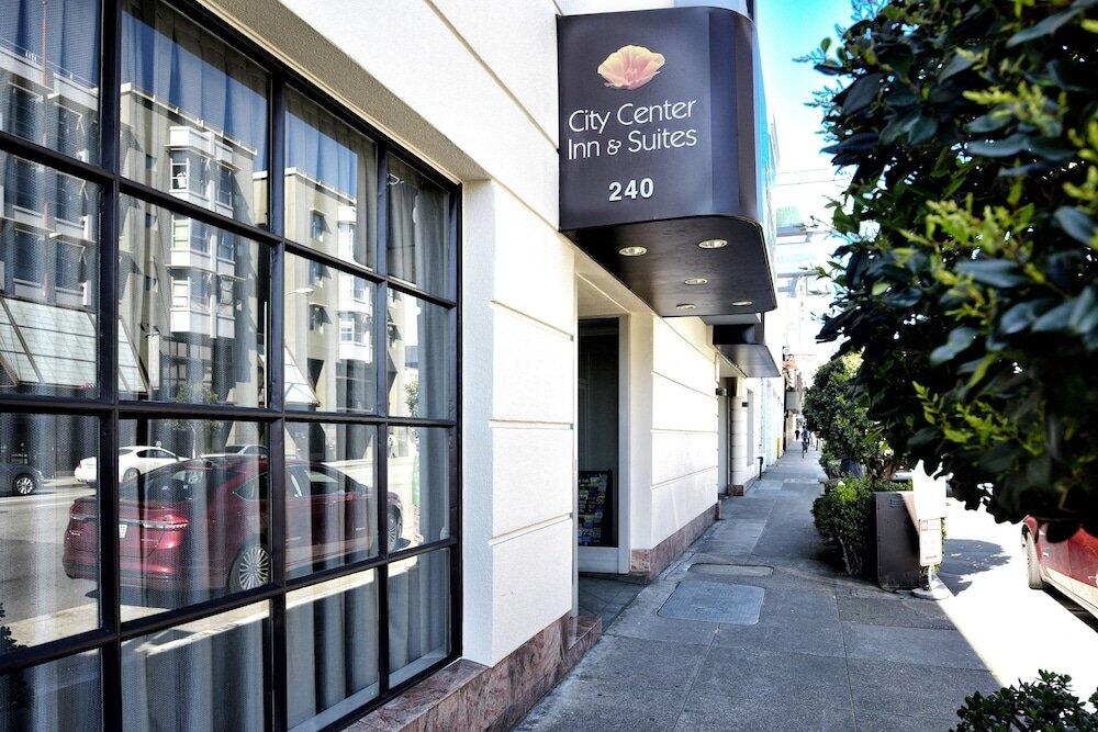 Foto del exterior de Hotel City Center Inn &amp;amp; Suites
