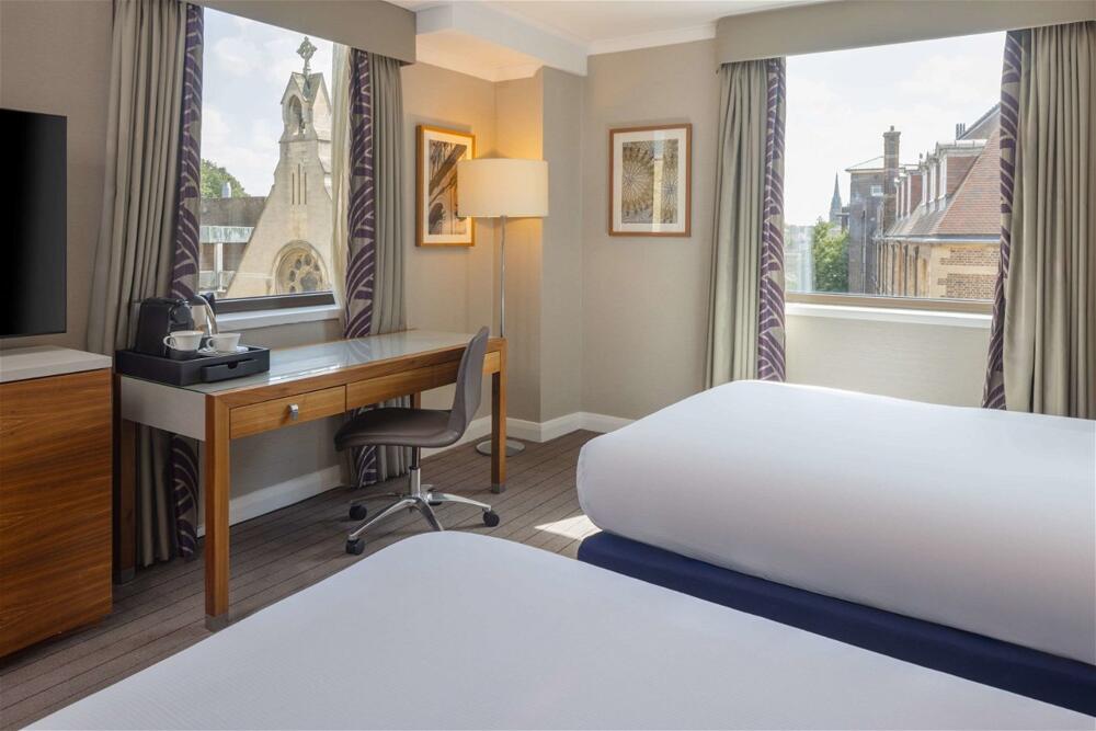 Foto de una habitación de Hotel Hilton Cambridge City Centre