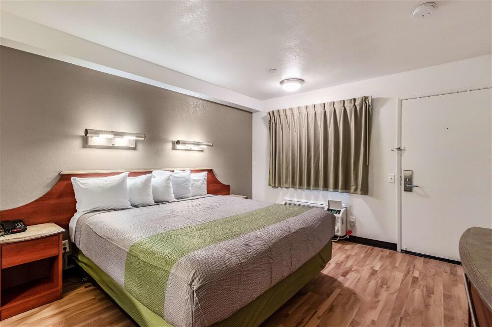 Foto de una habitación de Hotel Comfort Inn