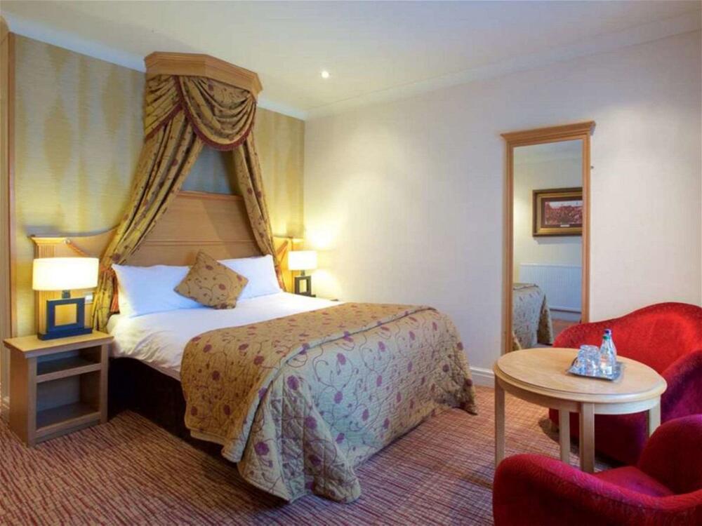 Foto de una habitación de Warrington Fir Grove Hotel, Sure Hotel Collection by BW