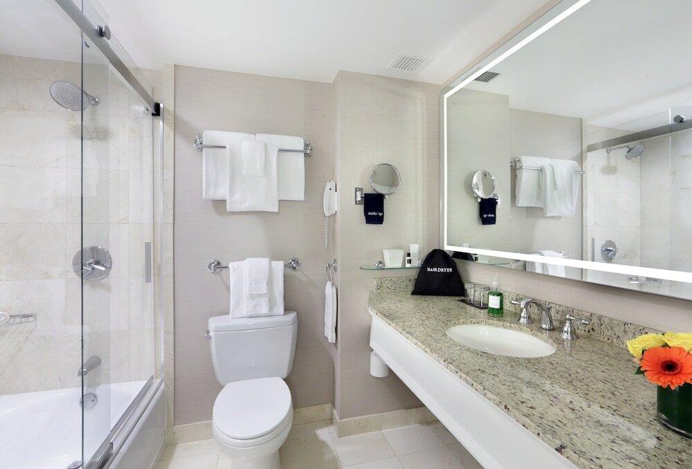 Foto del baño de Seaport Hotel® Boston