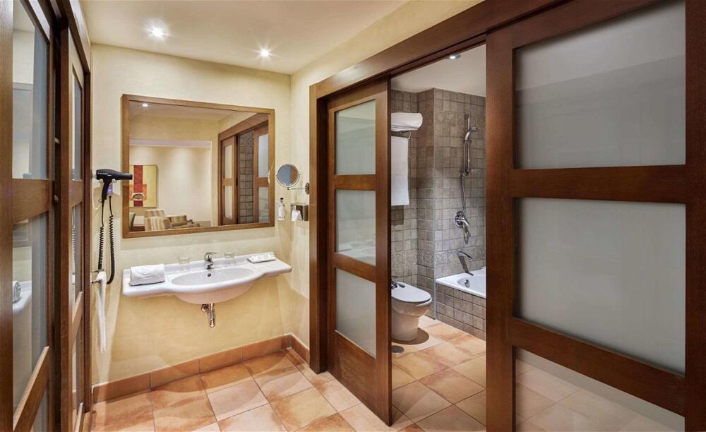 Foto del baño de Hotel Sercotel Toledo Renacimiento