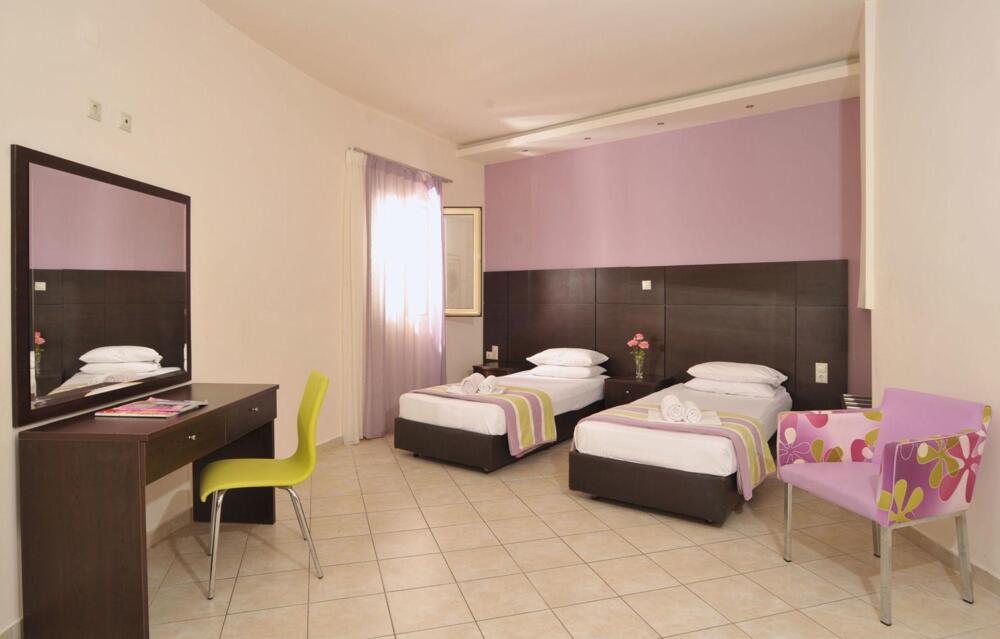 Foto de una habitación de Hotel Island Beach Resort - Adults Only