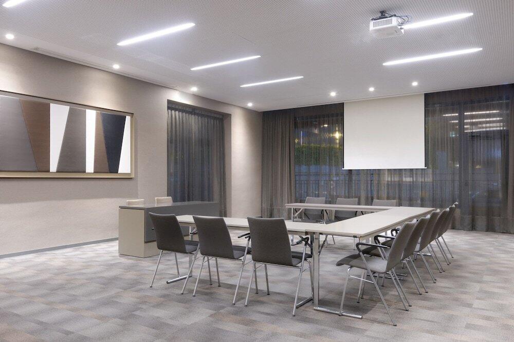 Foto general de AC Hotel San Cugat by Marriott