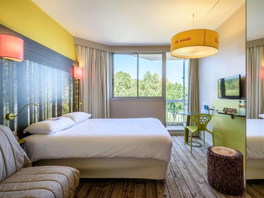Foto de una habitación de Hotel ibis Styles Dax Miradour