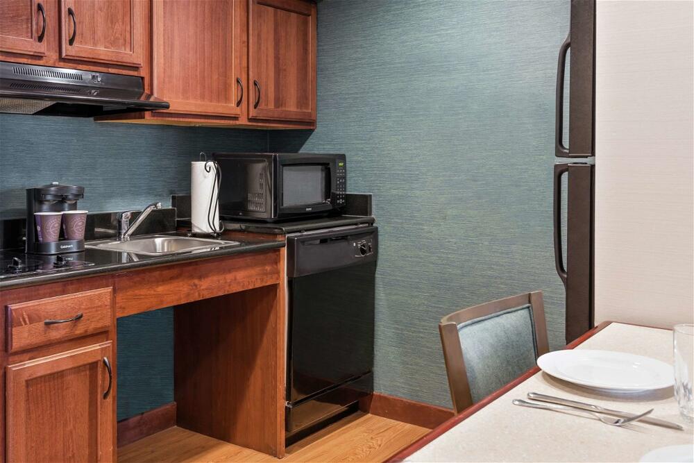 Foto de una habitación de Hotel Homewood Suites by Hilton Cleveland-Beachwood