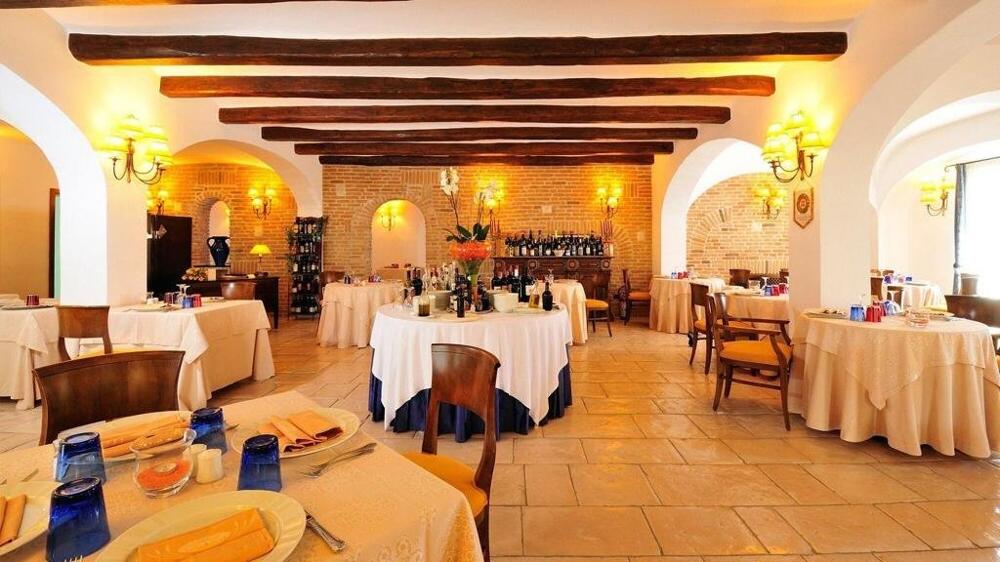 Foto general de Hotel Arbatasar