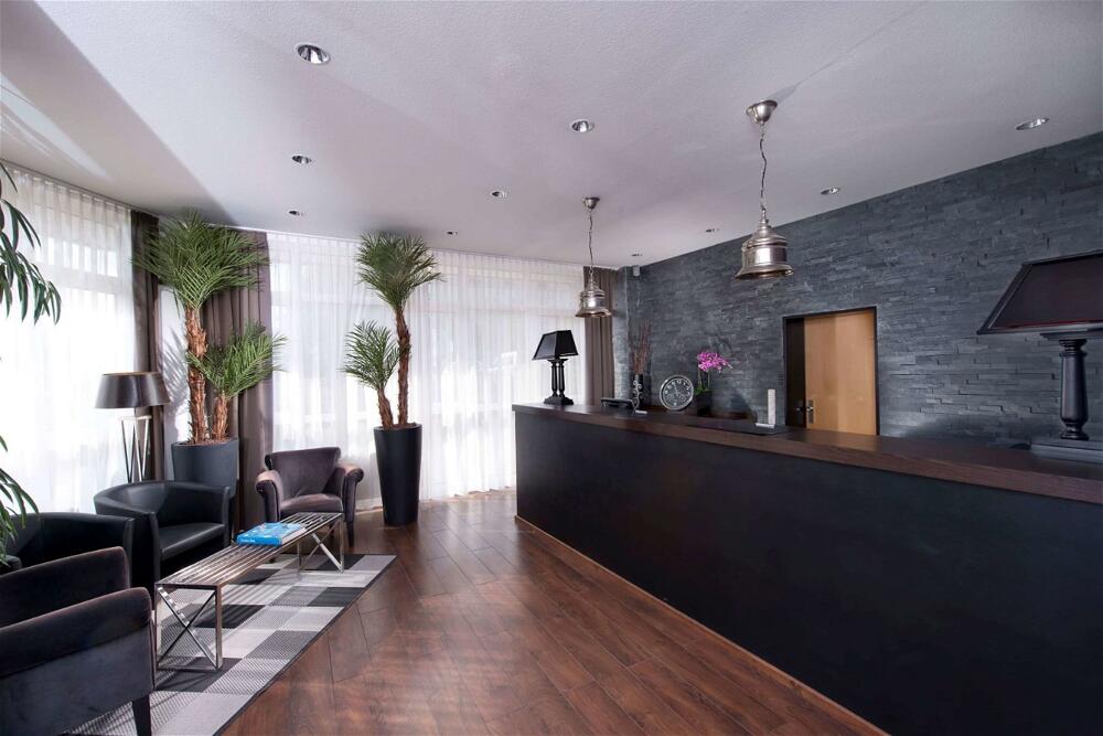 Foto de las zonas nobles de Hotel Tryp by Wyndham Luebeck Aquamarin