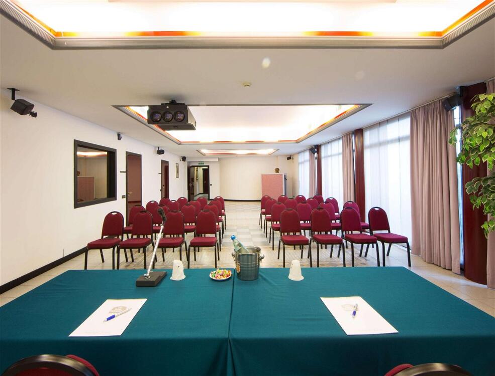 Foto de los servicios de Best Western Hotel Solaf